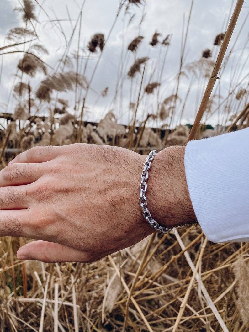 Osiris Link Bracelet (brass) Adjustable