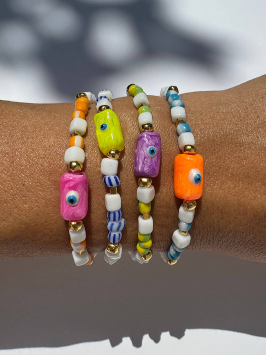 Pink Evil Eye Bracelet (glass beads, acrylic evil eye, & metal beads)